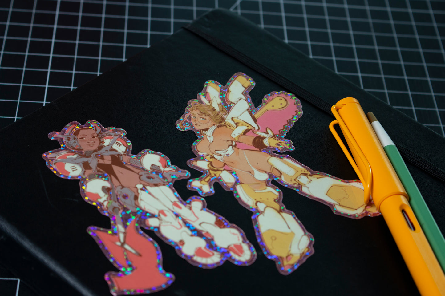 Mecha Libby & Holly Pink Glitter Sticker (2-pack)